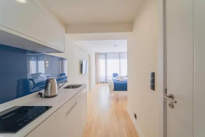 Sea View Apart-Hotel Orbi Twin Towers 1413 Batumi Esterno foto